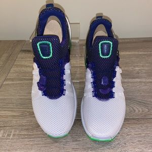 Sold!! Nike Shox Gravity ( Box Included) Sz 7